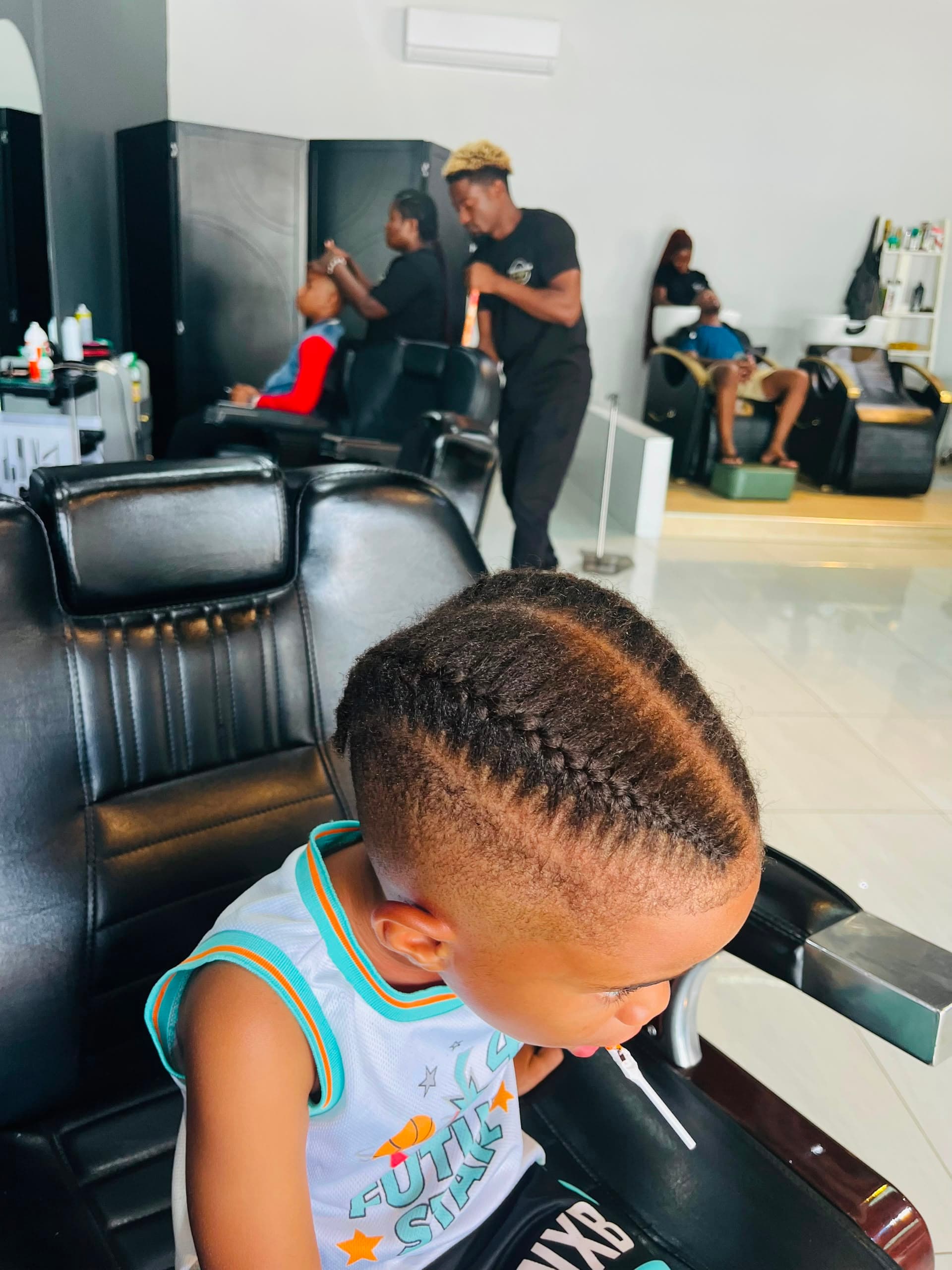 Kids haircut